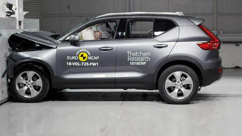 Son Dönemin En Güvenli Aracı Seçilen Volvo XC40’ın Çarpışma Testi Görüntüleri (Video)