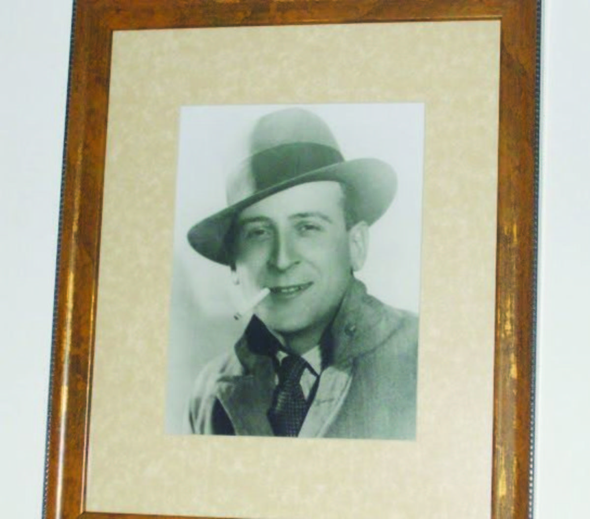 Kıbrıs’ın Her Yerini Görebilen Fakat Hiçbir Yerinden Görülemeyen Enteresan Yapı: Mavi Köşk