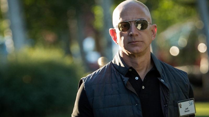 Dünyanın En Zengin Adamı Jeff Bezos, 1 Saniyede Ne Kadar Para Kazanıyor?