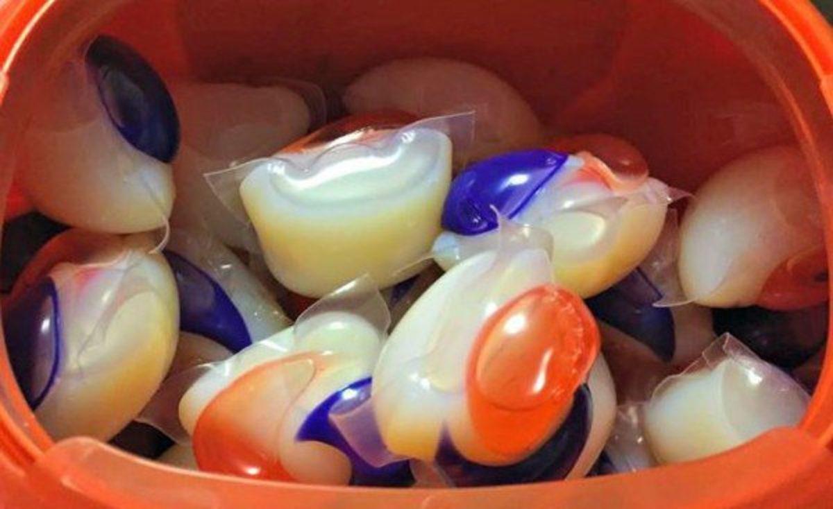 Üç Adet Deterjan Kapsülü Yutan Gencin Akciğerlerine Yaptığı Korkunç Kötülük!