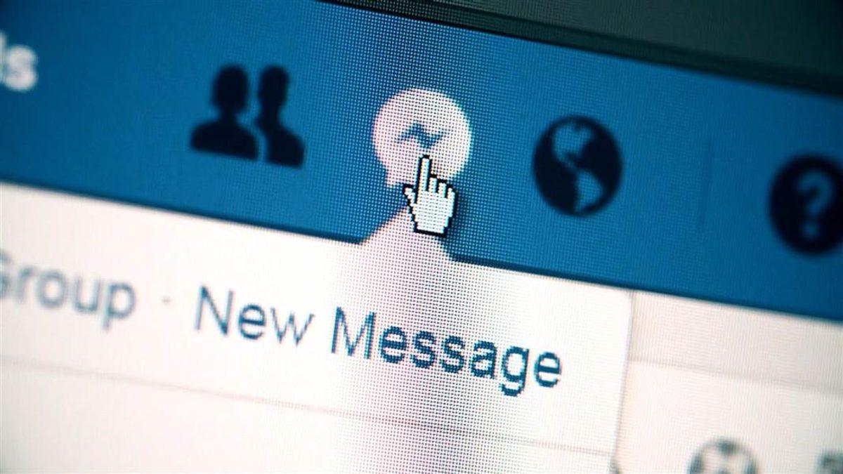 Facebook Çocuk Pornosu Skandalı: 1000’den Fazla Genç Yargılanıyor