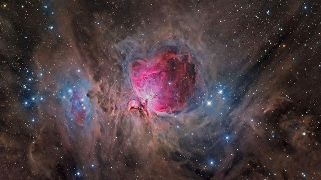 NASA, Bir Yıldız Doğumhanesi Olan Orion Bulutsusu’nun Büyüleyici Bir Videosunu Yayınladı!