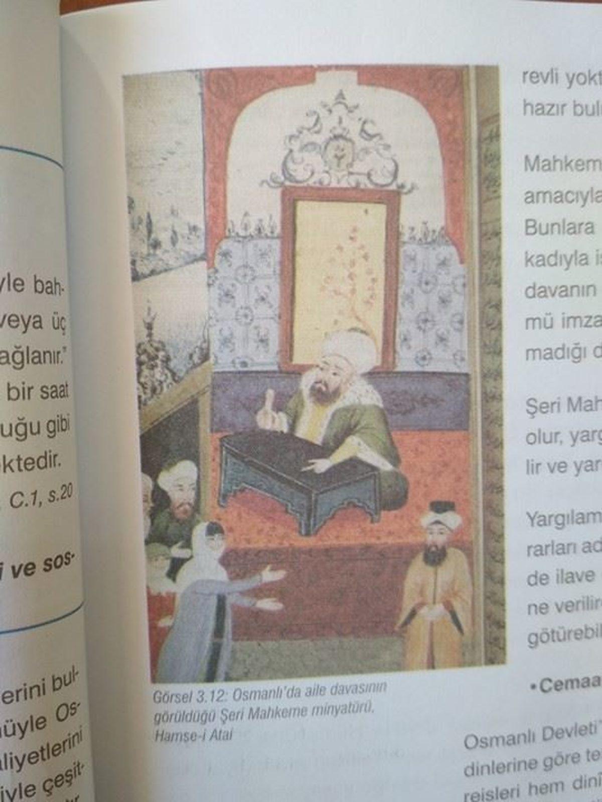 11. Sınıf Tarih Kitabında Dildolu Minyatür İlginçliği