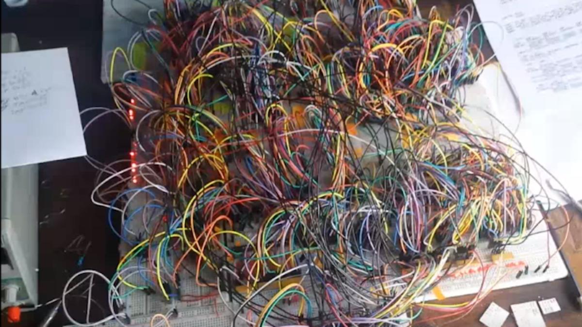 Sıfırdan 8-Bit İşlemci Üretmeyi Başaran Adam!