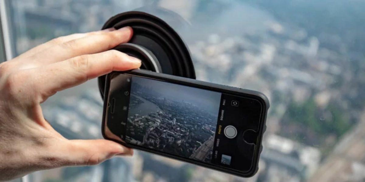 Fotoğraf Çekerken Camdan Yansıyan Işığı Engelleyen Lens Başlığı