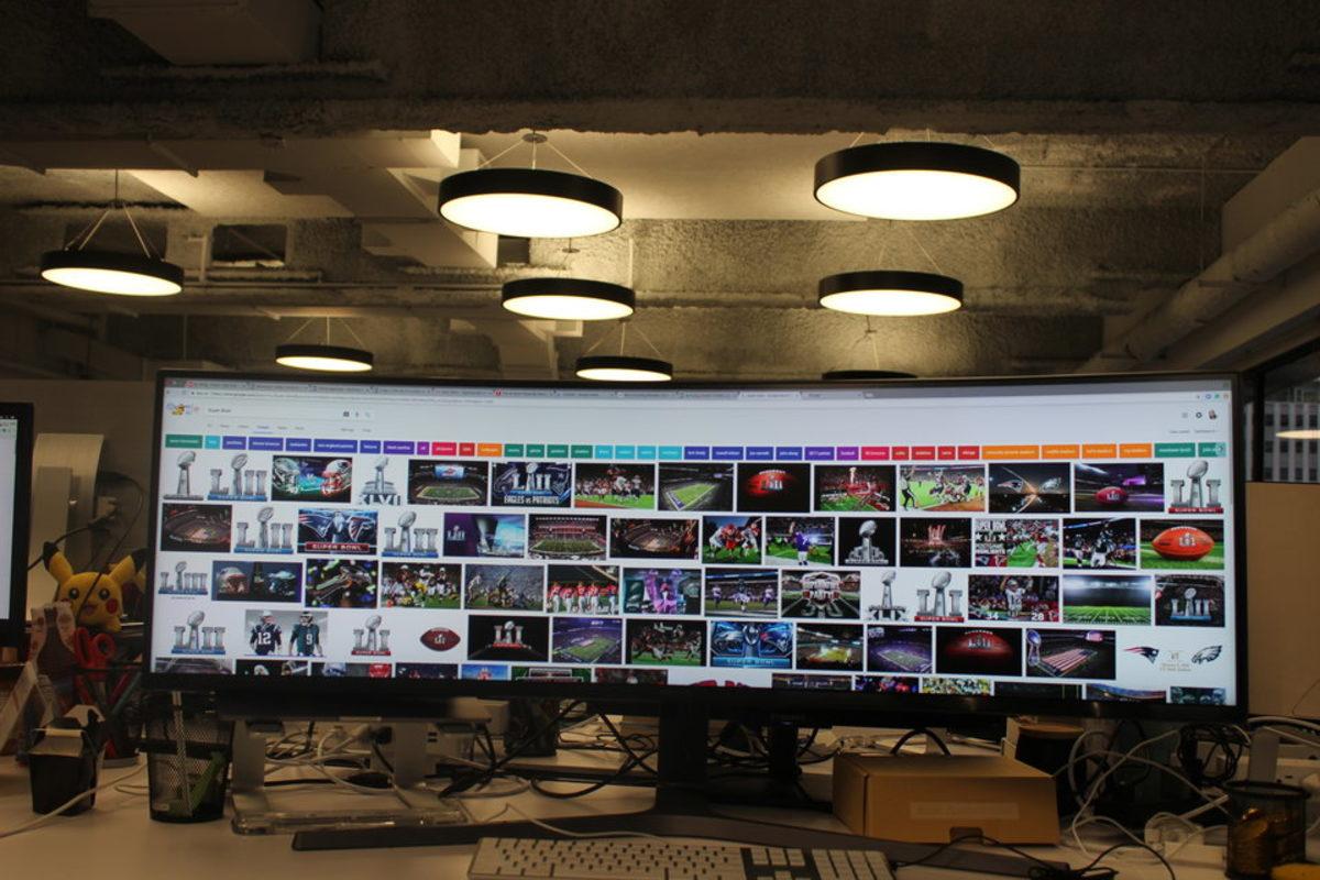 Samsung’un Kendinizdekinden Nefret Etmenize Sebep Olacak, 32:9 Süper Geniş Ekranlı Monitörü