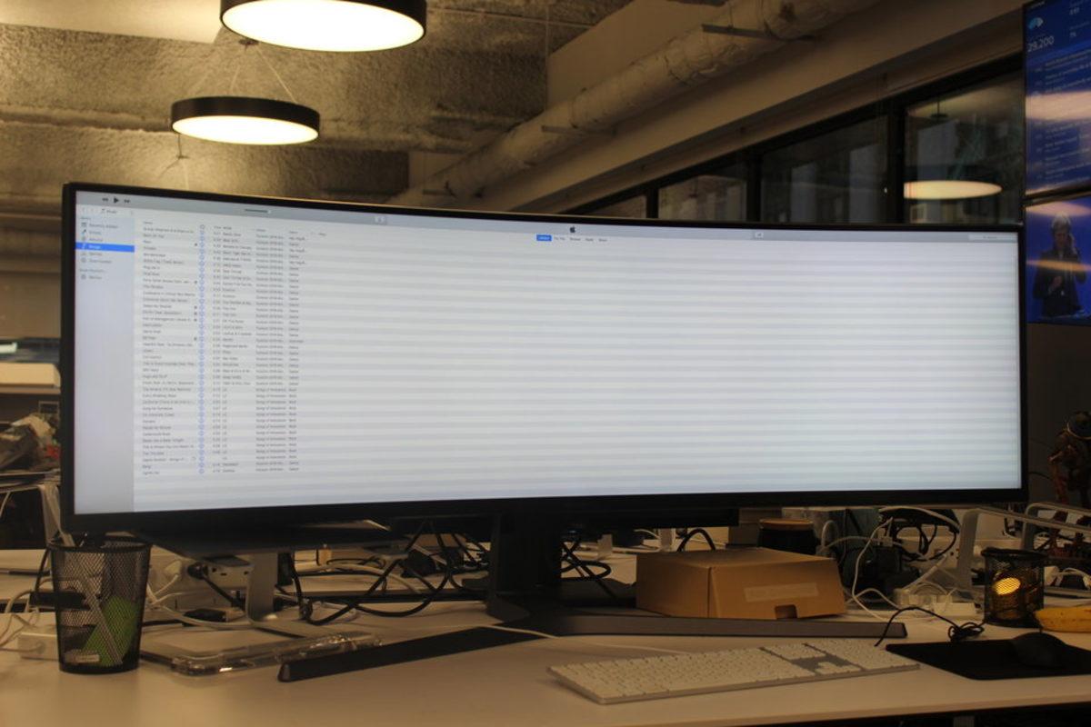 Samsung’un Kendinizdekinden Nefret Etmenize Sebep Olacak, 32:9 Süper Geniş Ekranlı Monitörü