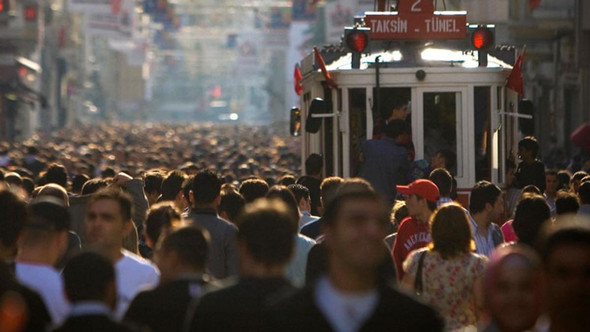 TÜİK, Türkiye’nin 100 Milyon Nüfusu Ne Zaman Geçeceğini Açıkladı!