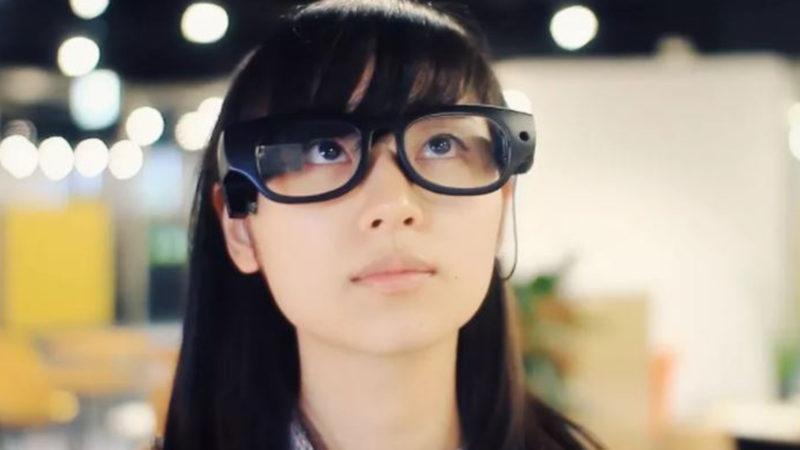 Görme Engelliler İçin Kelimeleri Ses Haline Getiren Akıllı Gözlük Geliştirildi