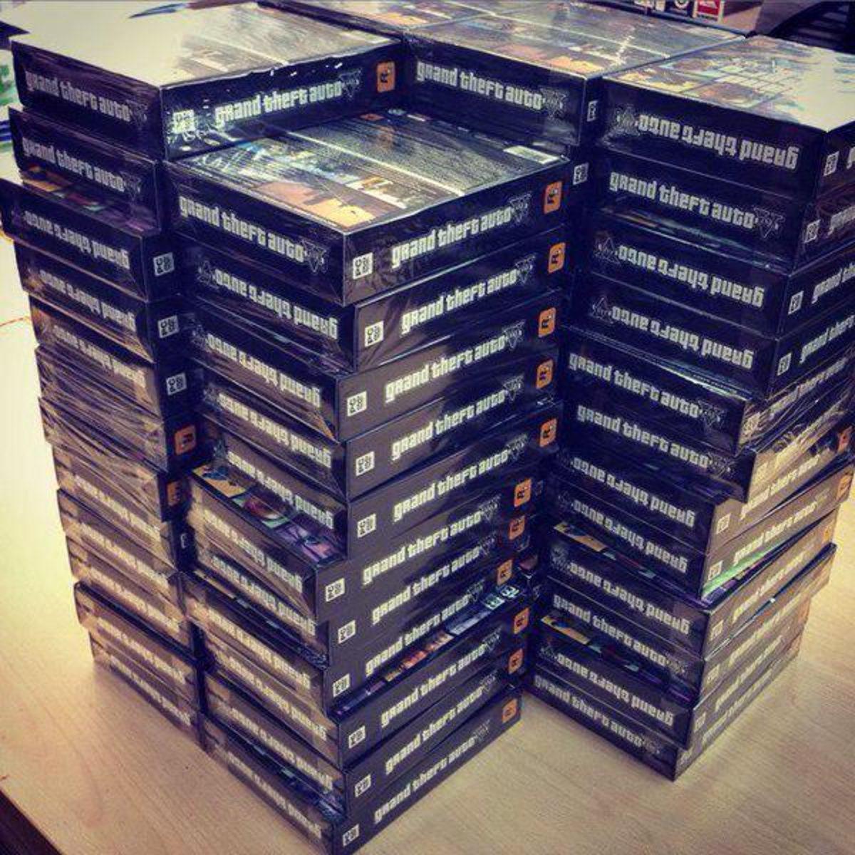 GTA V’in Kutulu PC Versiyonu 7 DVD İle Satılacak