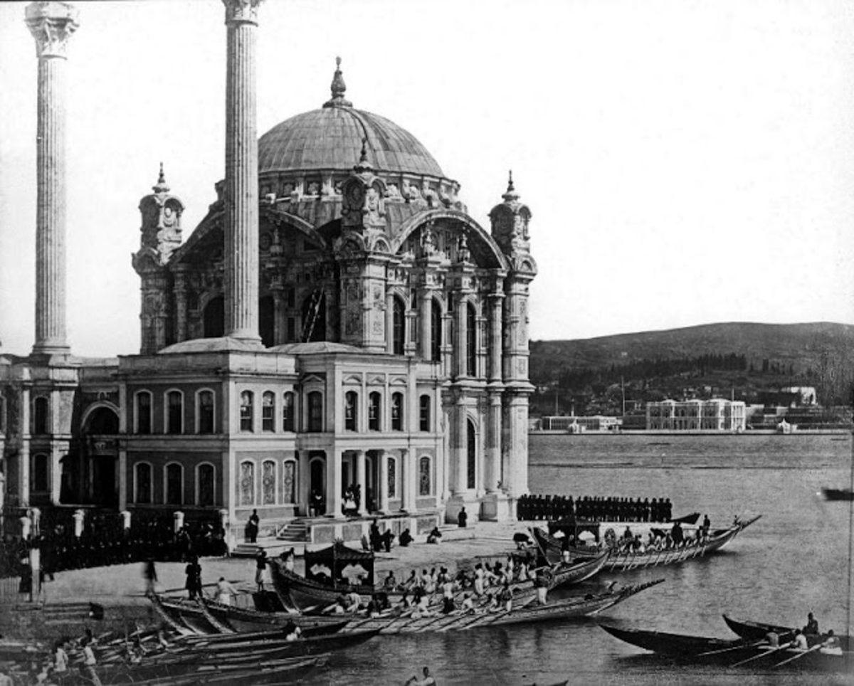İstanbul’un Daha Önce Hiç Görmediğiniz 47 Fotoğrafı (1920’ler)