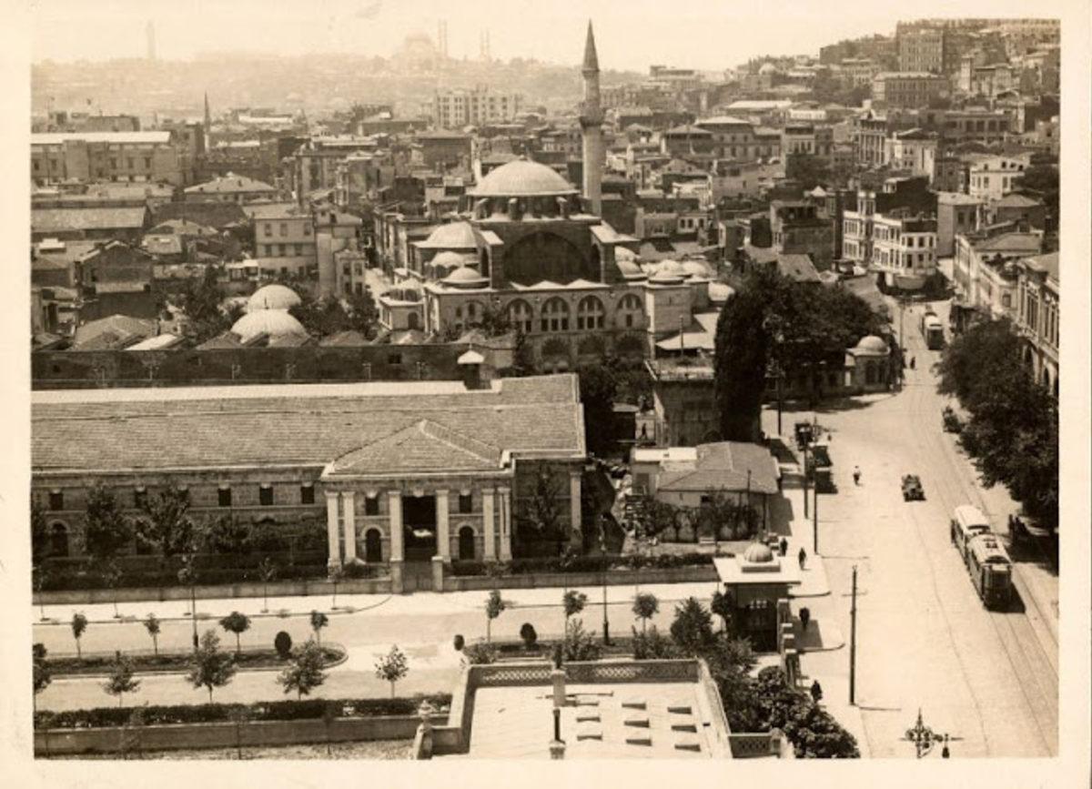 İstanbul’un Daha Önce Hiç Görmediğiniz 47 Fotoğrafı (1920’ler)