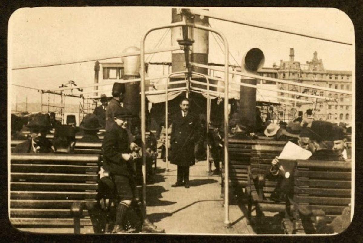 İstanbul’un Daha Önce Hiç Görmediğiniz 47 Fotoğrafı (1920’ler)