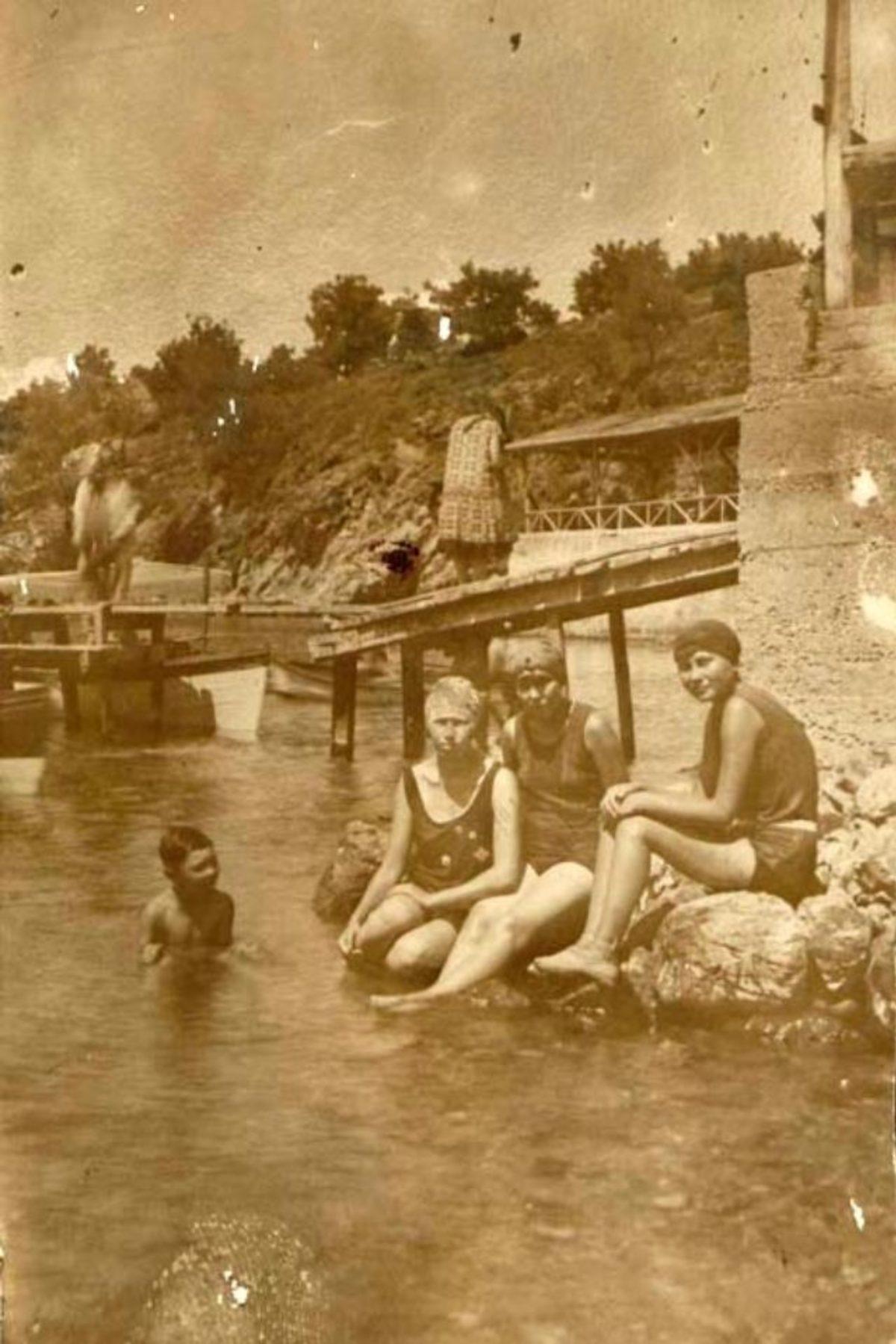 İstanbul’un Daha Önce Hiç Görmediğiniz 47 Fotoğrafı (1920’ler)