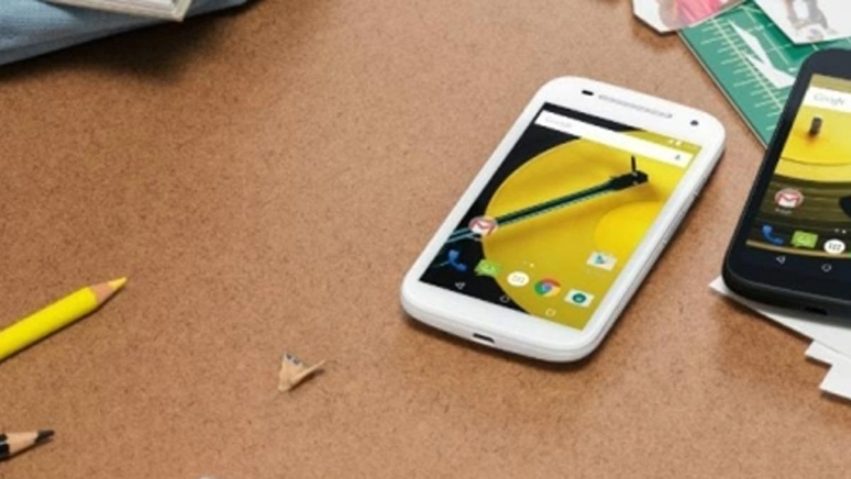Motorola’nın Yeni Telefonu Moto E 4G Satışa Sunuluyor