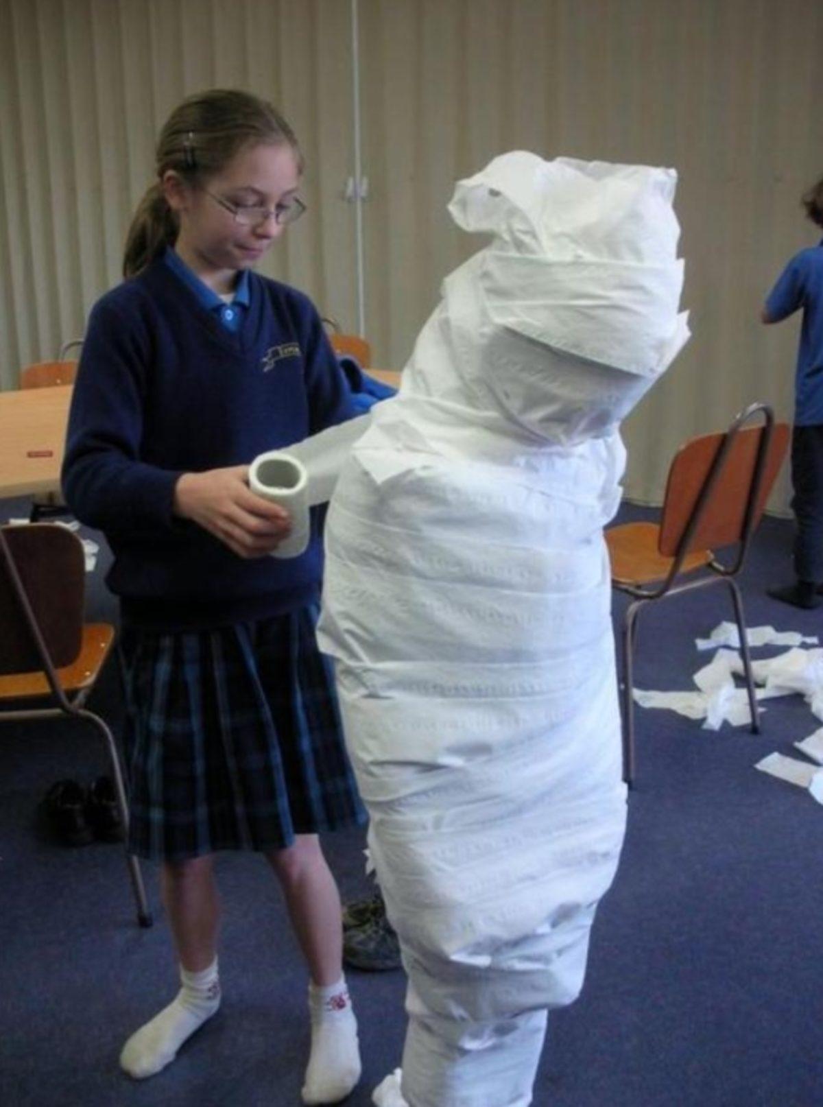 Yabancı Okullarda Uygulanan 10 Saçma Yasak