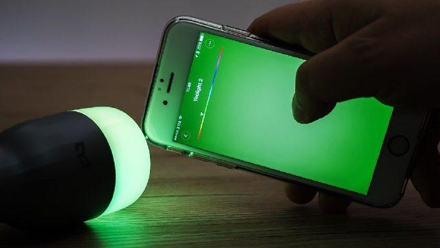 Akıllı Telefonunuzla Entegre Çalışan En İyi 10 Akıllı Ampul