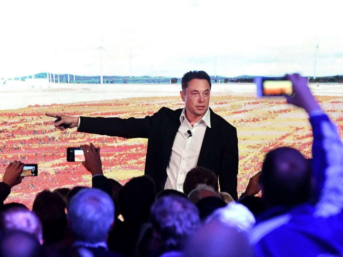 Elon Musk’tan Başarılı Olmak İsteyen Her İnsana Altın Niteliğinde 6 Tavsiye