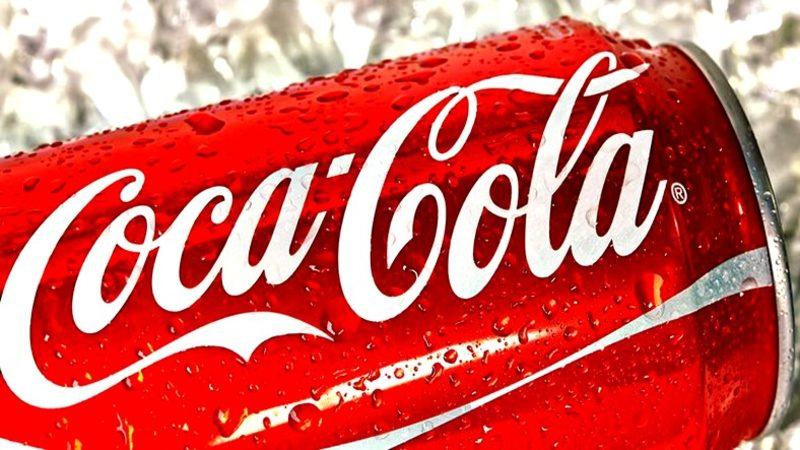 Coca Cola’nın Logosunun Kırmızı Olmasının Gerçek Sebebi