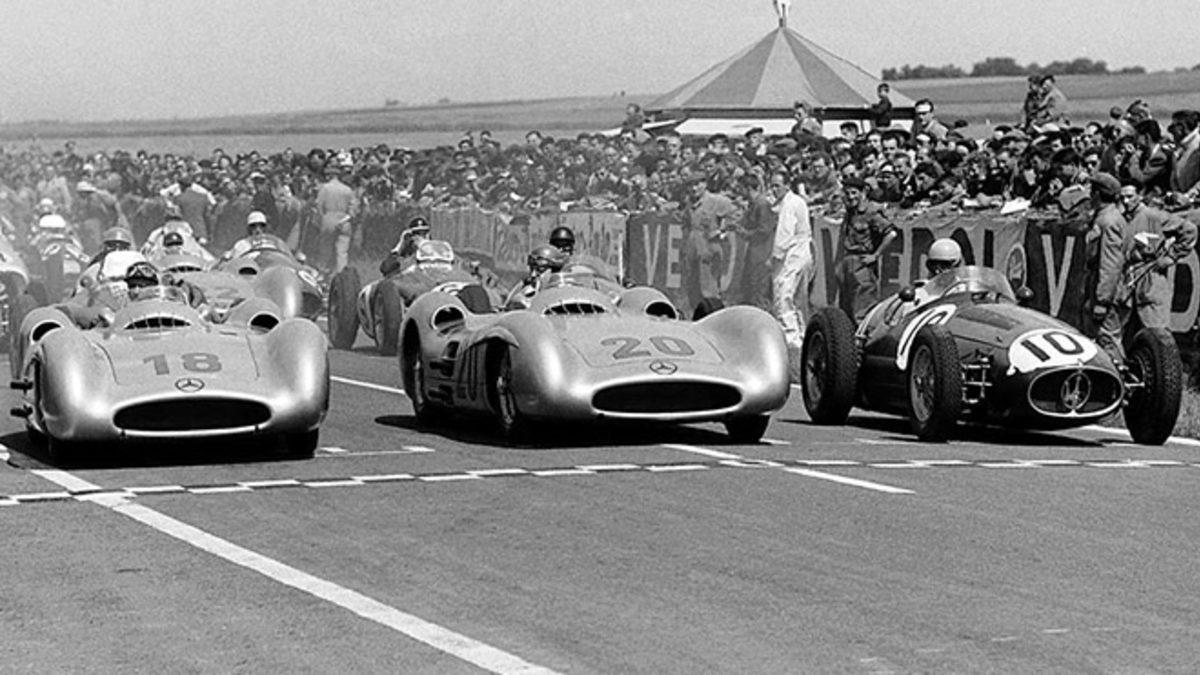 64 Yıllık İkonik Mercedes Tasarımından İlham Alan Türk Tasarımcıdan Muhteşem Konsept Otomobil!