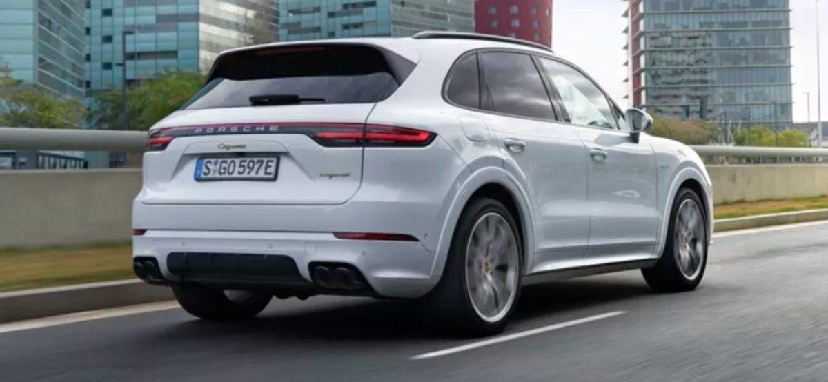 Porsche’nin Yeni Harikası 2019 Cayenne E-Hybrid’in Fiyatı Belli Oldu!