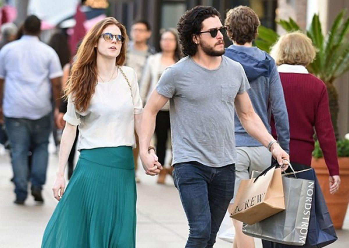 Game of Thrones Oyuncuları Gerçek Hayatta Kimlerle Beraber?