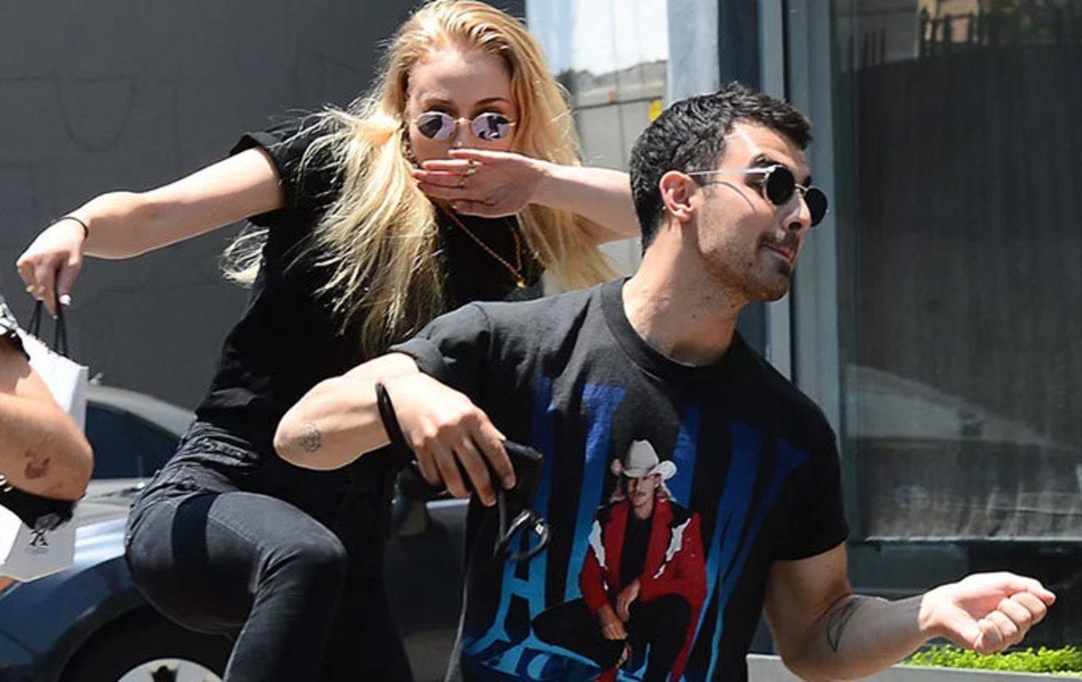 Game of Thrones Oyuncuları Gerçek Hayatta Kimlerle Beraber?