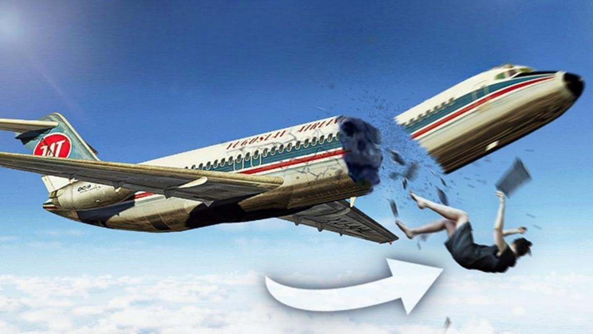 Bulutların Üzerindeki Bir Uçaktan Düştüğünüz Takdirde Hayatta Kalma Şansınız Ne Kadardır?