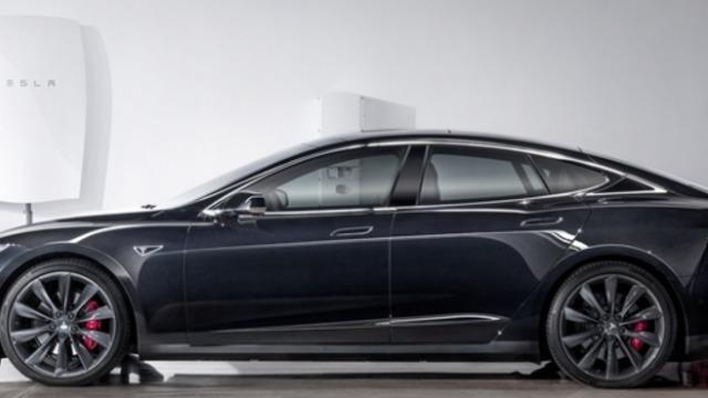 Tesla, Evler İçin Geliştirilen Destek Batarya Ünitesi Powerwall’u Tanıttı