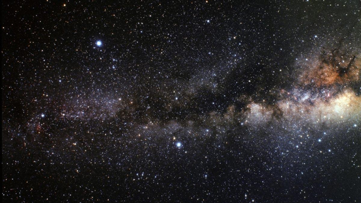 Astronomlar Tarafından Özel Olarak Cevaplanmış, Dünya ve Uzayla İlgili 5 İlginç Soru