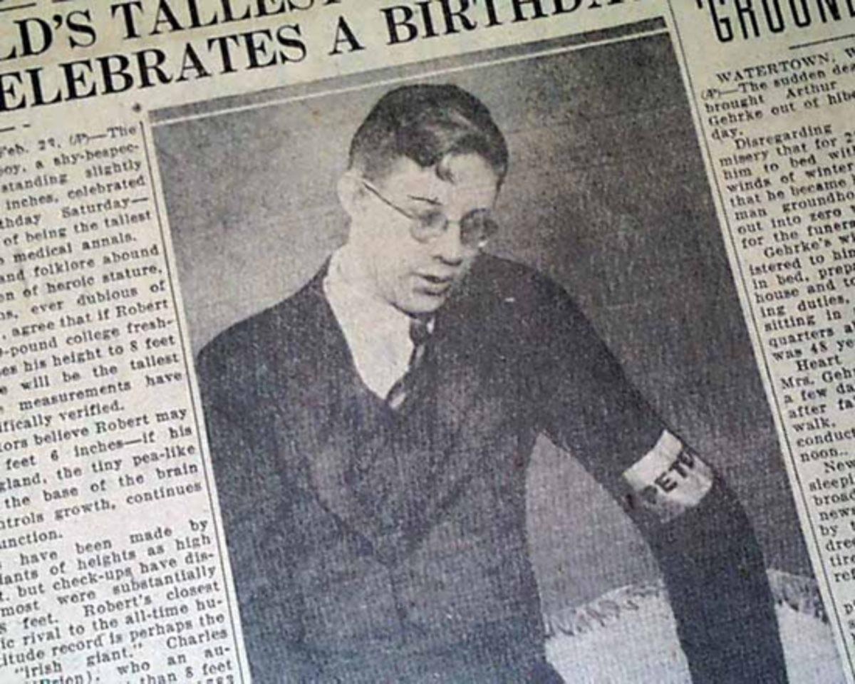 1 Yaşındayken Boyu 1 Metre Olan Dünyanın En Uzun Boylu İnsanı Robert Wadlow’un İlginç Yaşam Öyküsü