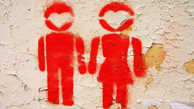 Bilime Göre İlişkilerde ’Kendini Ağırdan Satma’ Taktiği Gerçekten İşe Yarıyor mu?