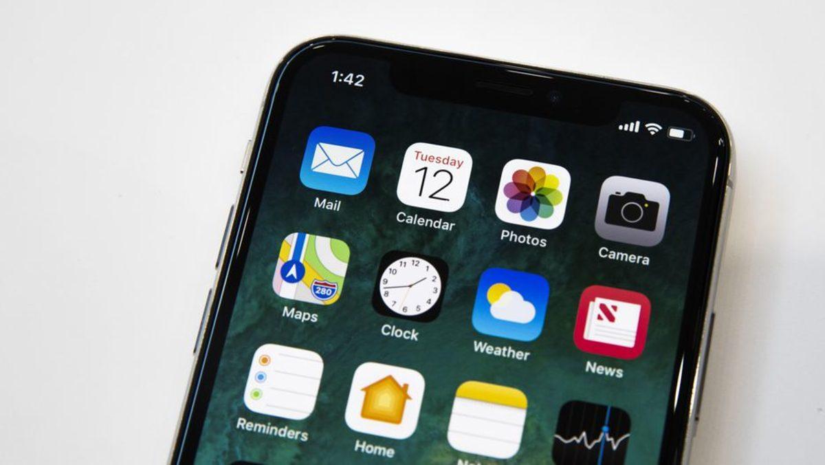 iPhone X Yerine iPhone 8 Plus Almak Daha mı Mantıklı?
