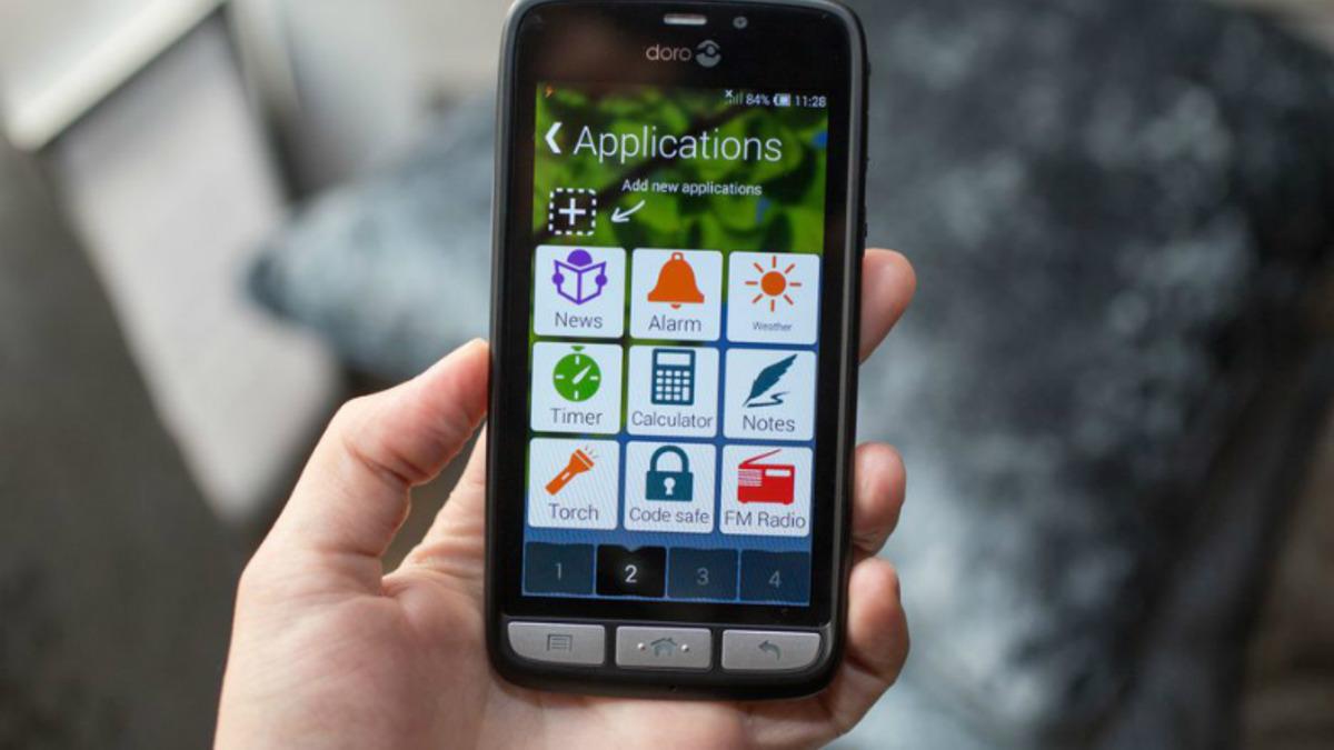 Yaşlı Kullanıcılar İçin Özel Olarak Üretilmiş, Uygun Fiyatlı 3 Akıllı Telefon