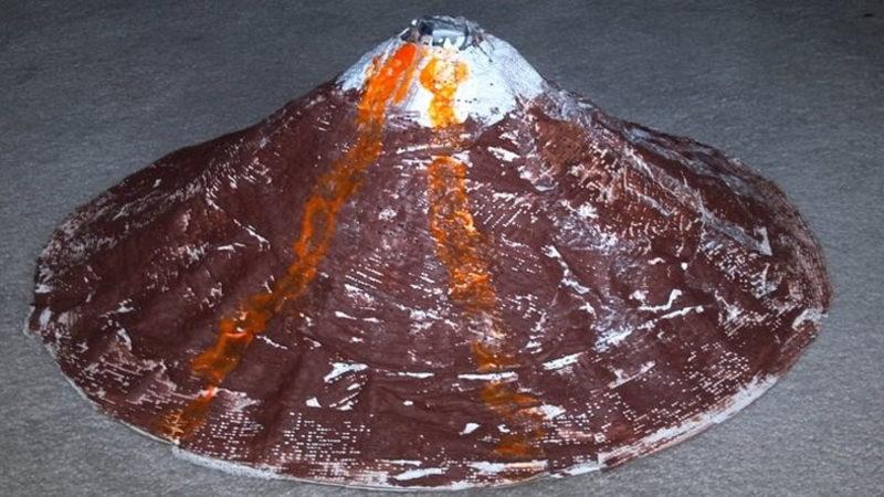 Hindistan’daki Bir Okulda Yapılan Volkan Deneyi, 59 Kişiyi Hastanelik Etti