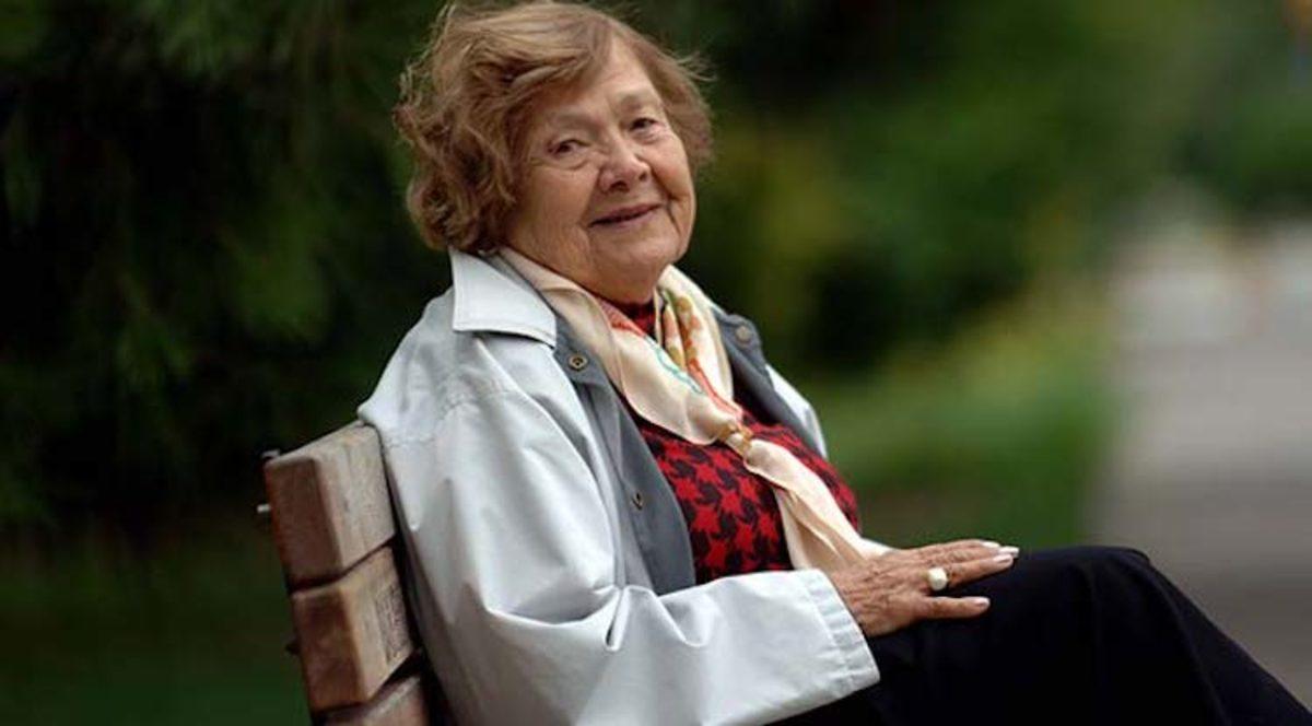 İyi ki Varsınız: Başarılarıyla Tarihe Adını Altın Harflerle Yazdıran 20 Türk Bilim Kadını