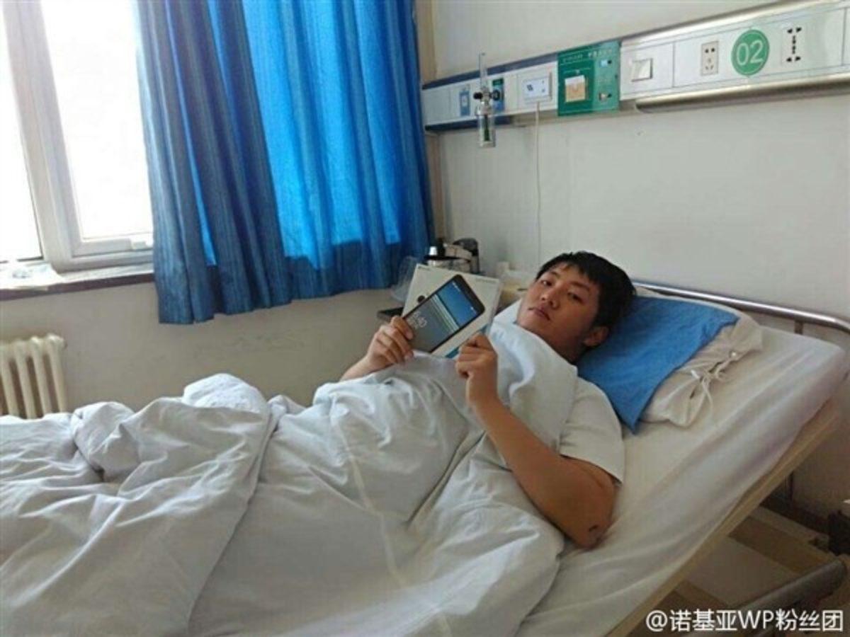 Hayatını Lumia 920’nin Kurtardığı İşçiye Microsoft Hediyesi