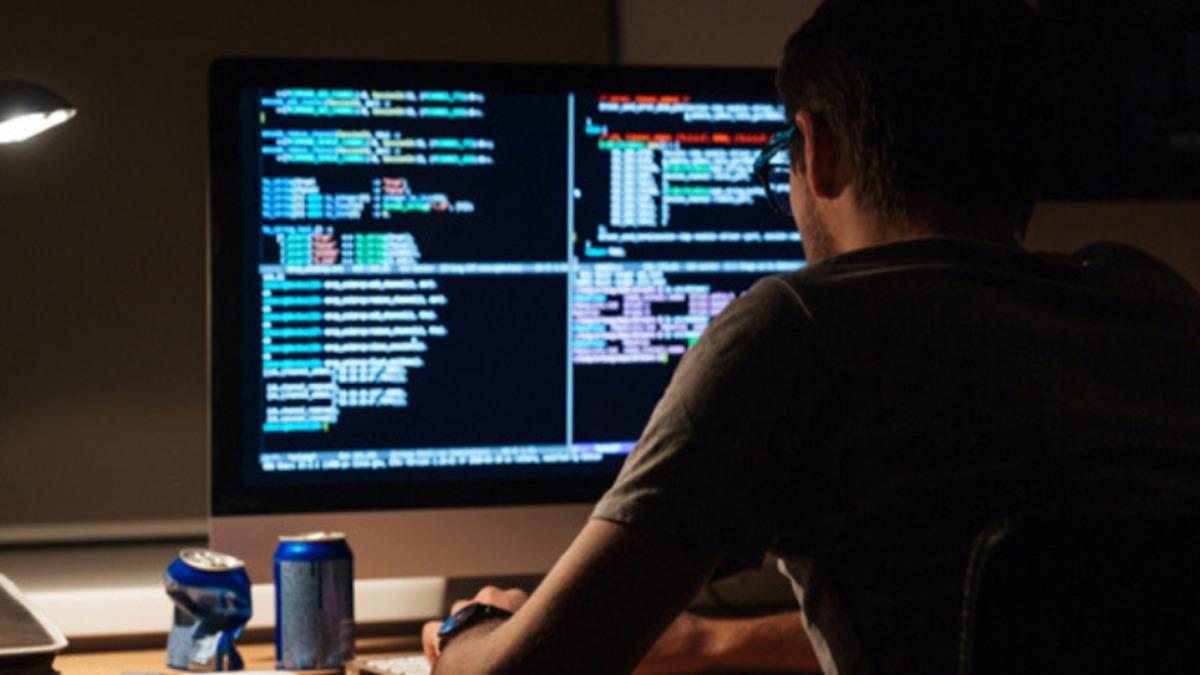 Programlama Öğrenmek İsteyenlerin Bilmesi Gereken 5 Temel Şart