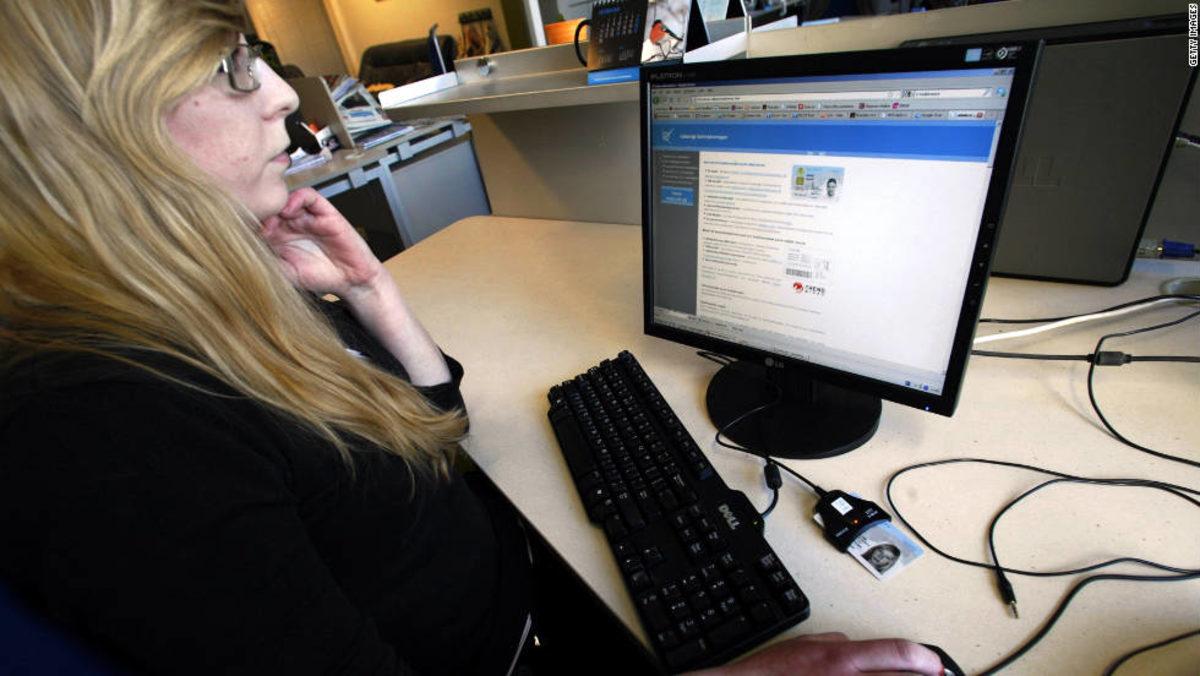 Çayınızı Kahvenizi Koyun Gelin #8: Bugün ’İnternet’ Olarak Bildiğimiz Teknoloji Nasıl Ortaya Çıktı?