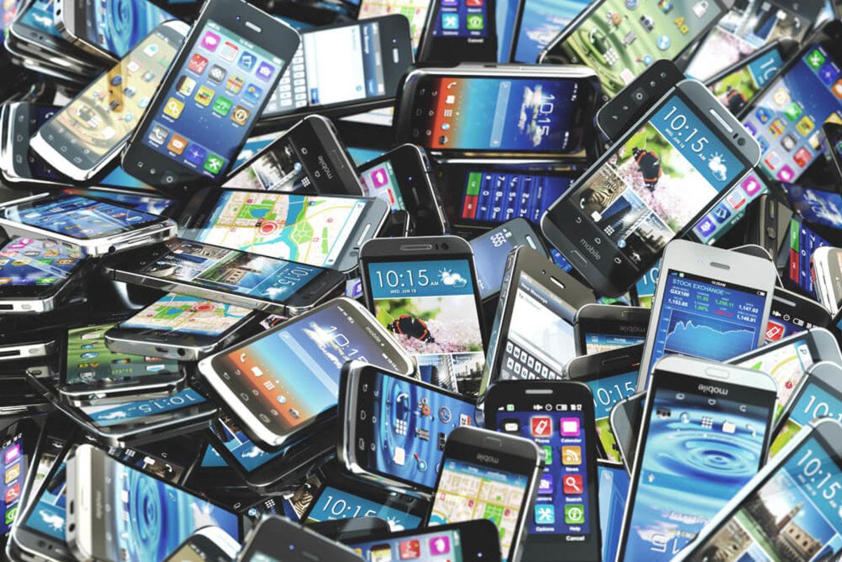 Akıllı Telefonların Dünden Bugüne Tarihi: İlk Model iPhone Değildi