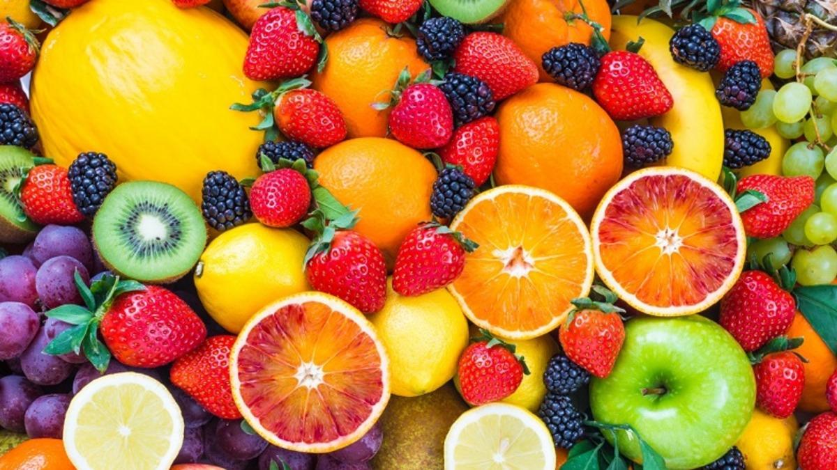 Günlük Vitamin İhtiyacımızı Karşılamak İçin Hangi Besinden Ne Kadar Tüketmeliyiz?