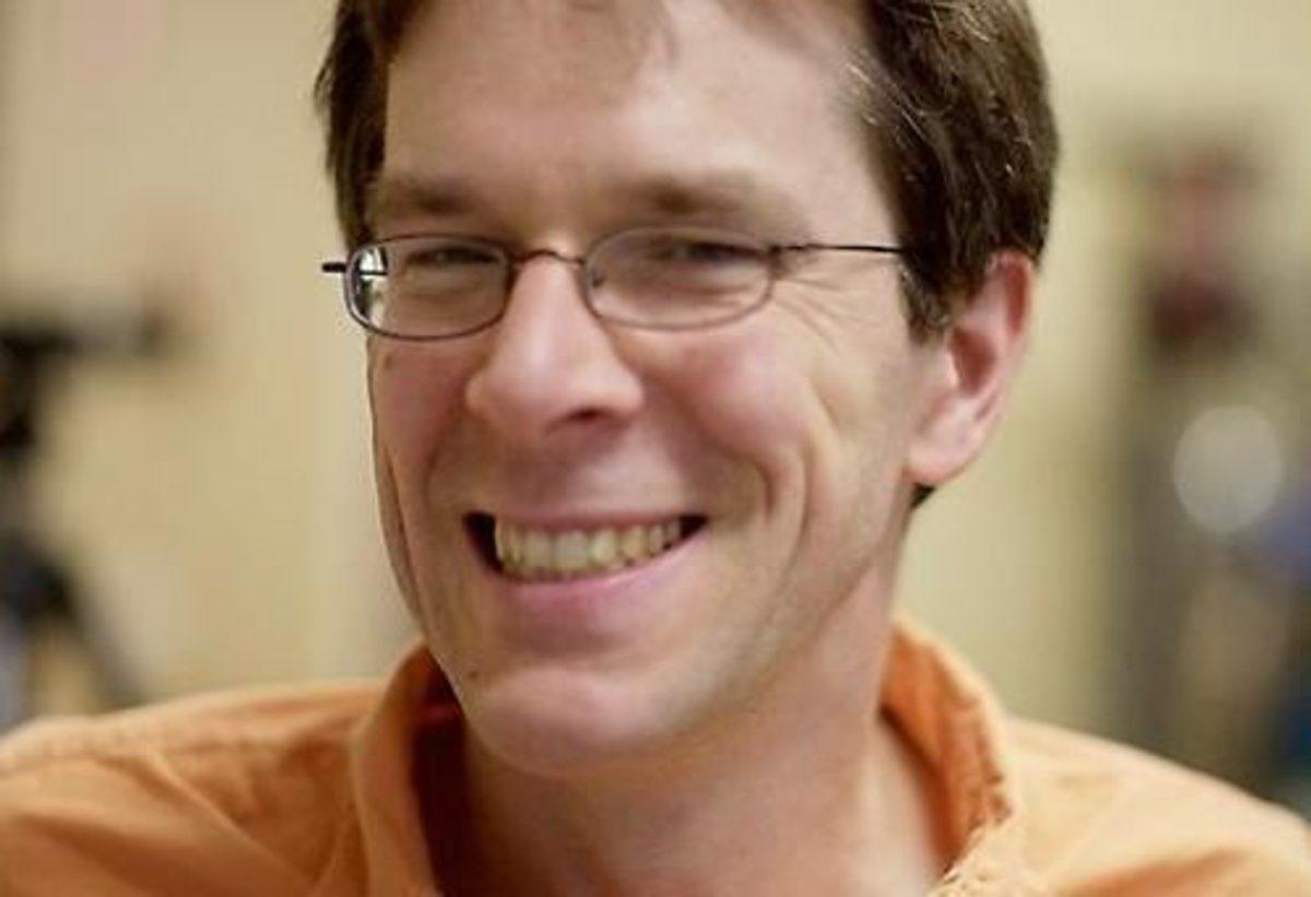 30 Yıl Önce Tarihin İlk Siber Saldırısını Düzenleyerek İnterneti Çökerten Adam