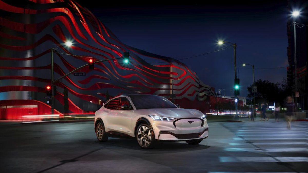 Elektrikli Ford Mustang Türkiye’de Satışa Sunuldu: İşte Fiyatı