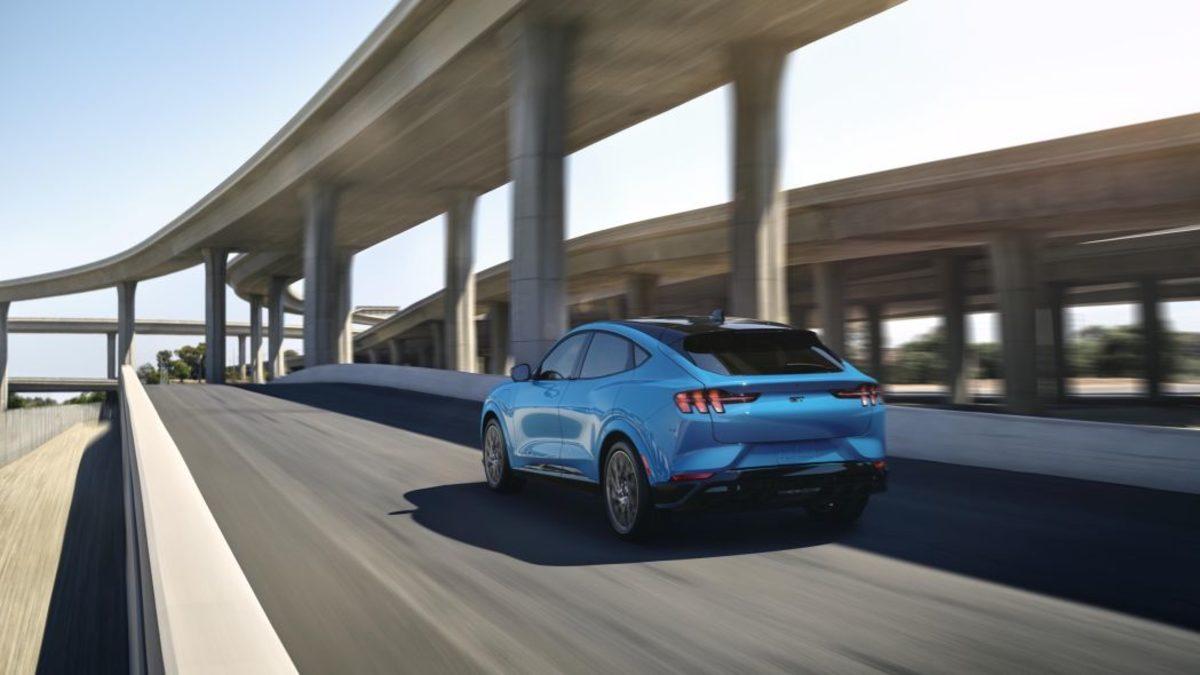 Elektrikli Ford Mustang Türkiye’de Satışa Sunuldu: İşte Fiyatı