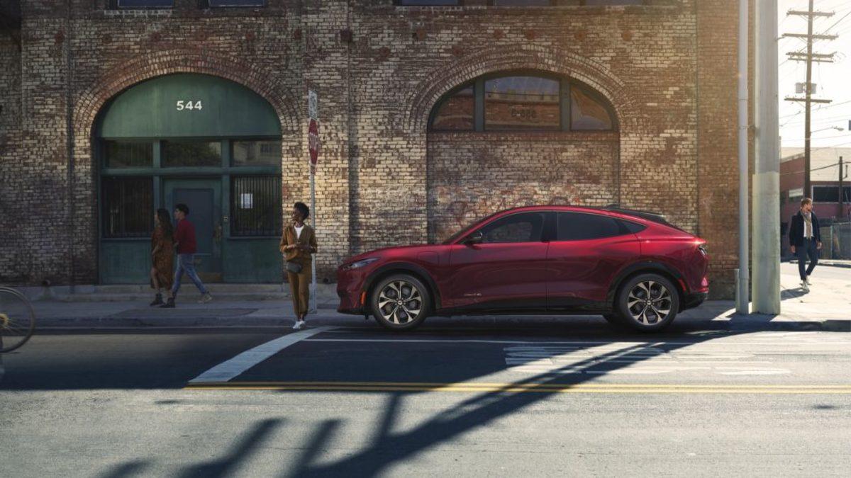 Elektrikli Ford Mustang Türkiye’de Satışa Sunuldu: İşte Fiyatı