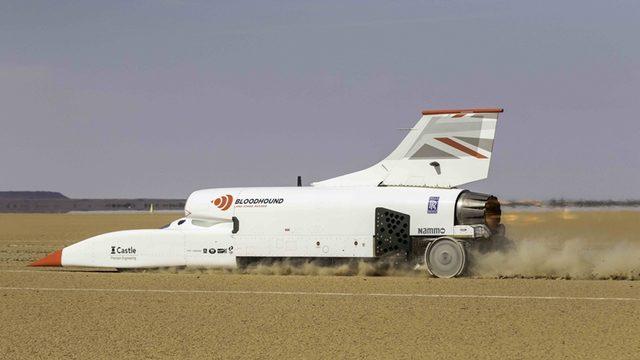 Dünyanın En Hızlı Arabası Olmayı Hedefleyen Bloodhound LSR, 1010 km/s Hıza Ulaştı