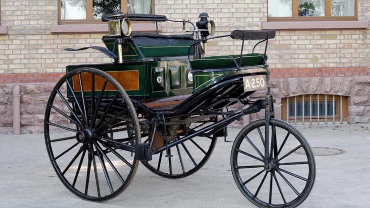 İlk Arabayı Kim, Ne Zaman İcat Etti?