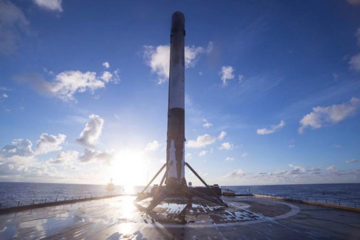 SpaceX Roketlerinin Bilim Kurgu Filmini Aratmayan 17 Yıllık Evrimi