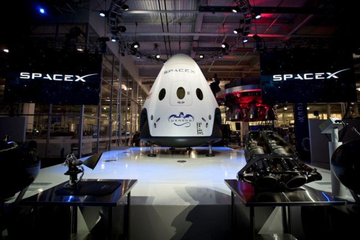 SpaceX Roketlerinin Bilim Kurgu Filmini Aratmayan 17 Yıllık Evrimi