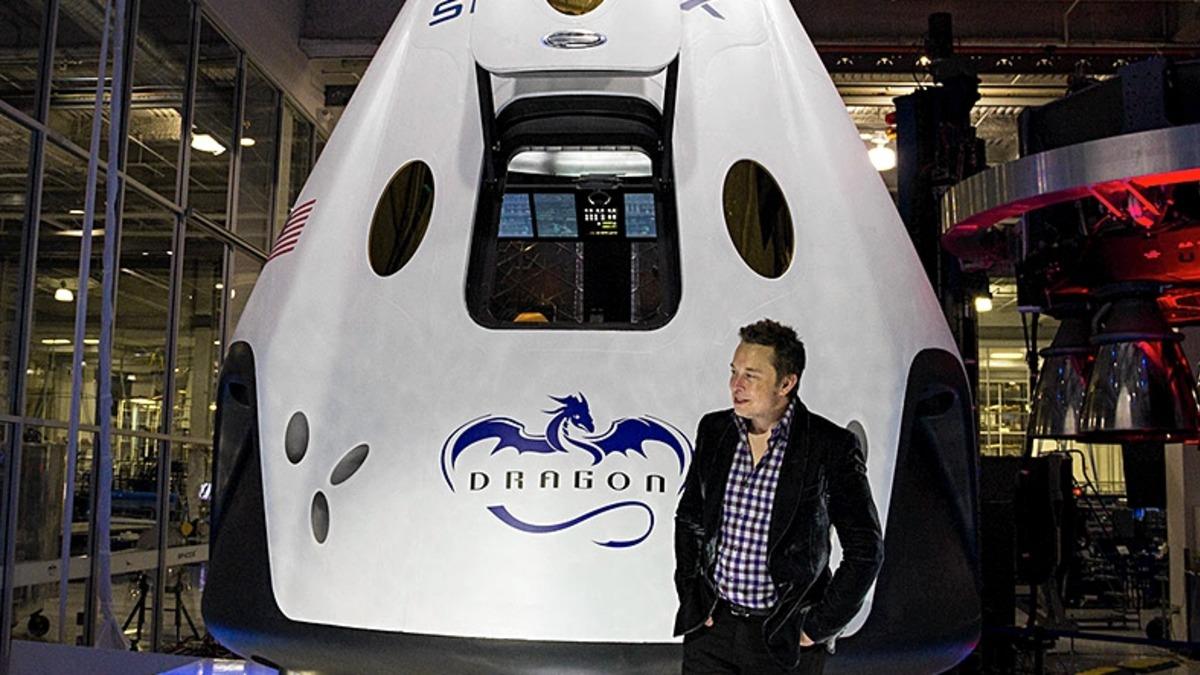 SpaceX Roketlerinin Bilim Kurgu Filmini Aratmayan 17 Yıllık Evrimi